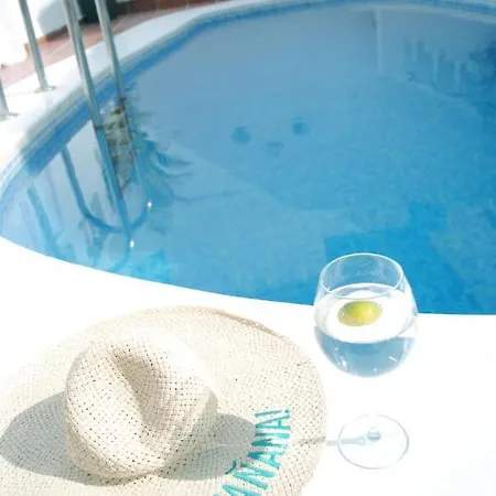 Casa Blanca * Адехе